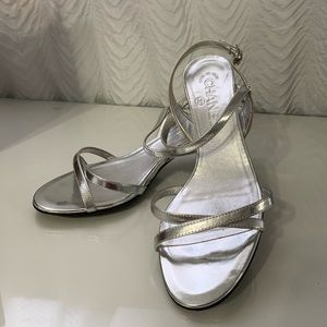 CHANEL HEELS